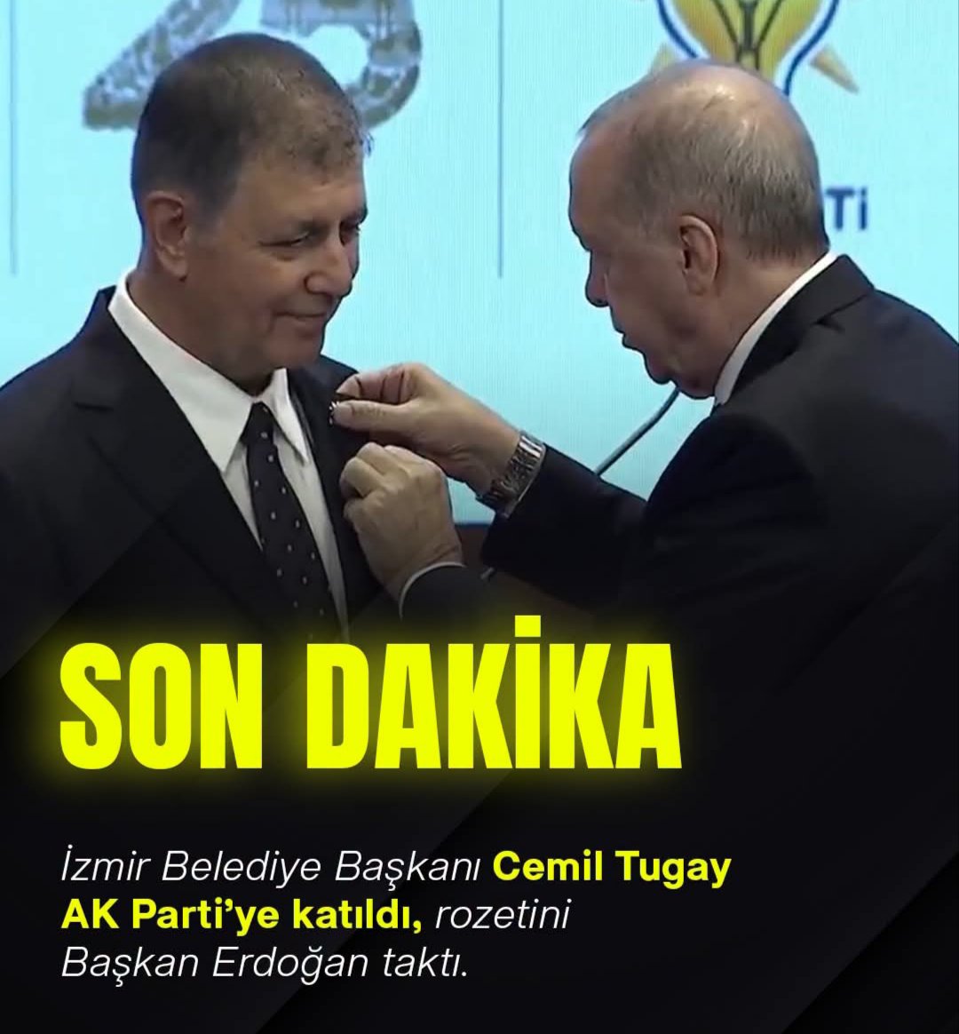 UurDural12's tweet photo. İzmir büyükşehir belediyesi resmen Ak Parti'ye geçti.
Cumhurbaşkanı Recep Tayyip Erdoğan İzmir büyükşehir belediyesi baskanina Cemil tugay beye rozetini taktı. https://t.co/sfxWKzm8bR