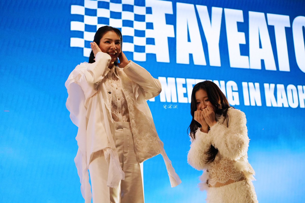 MY_QED's tweet photo. When they heard AtomFaye......🤣

Some moments from the Kaohsiung Fan Meeting ✨

20260919 - FayeAtom 1st FanMeeting in Kaohsiung

FAYEATOM KAOHSIUNG FANMEET
#FayeAtom1stFMinKaohsiung
#FayeAtom #FayePeraya #AtomPariya https://t.co/mqdd1RdQU0