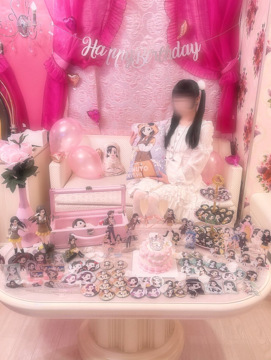 GuP1208_'s tweet photo. 最終章5話公開に向けて、ずっと作ろうと思っていたガルパン専用垢を作りました！
西絹代さん推しです💛

ガルパン好きの皆様ぜひ繋がってくださると嬉しいです🙏💫

垢移行で削除してしまったのですが、2024年の生誕祭時の写真をぺたりさせていただきます…📸

 #ガルパン
 #ガルパン好きと繋がりたい https://t.co/8nmbqWvfuu