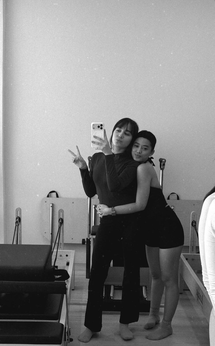 andinnsphere_'s tweet photo. nicqeel with kak christie, gemes sekali adik-adiknya kak christie💗😍 https://t.co/jGAHvLMB0Q