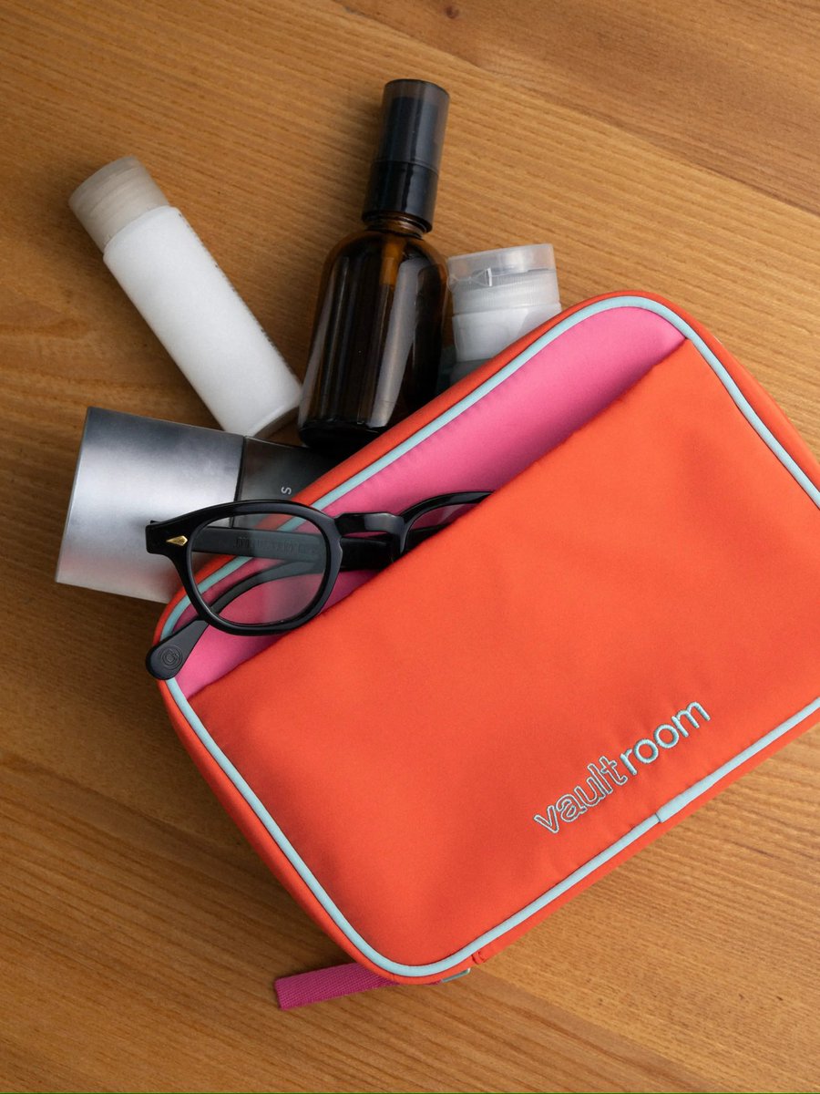 room_vault's tweet photo. vaultroom pouch

https://t.co/ZcQbe9gxxK https://t.co/UsX2gznLPL