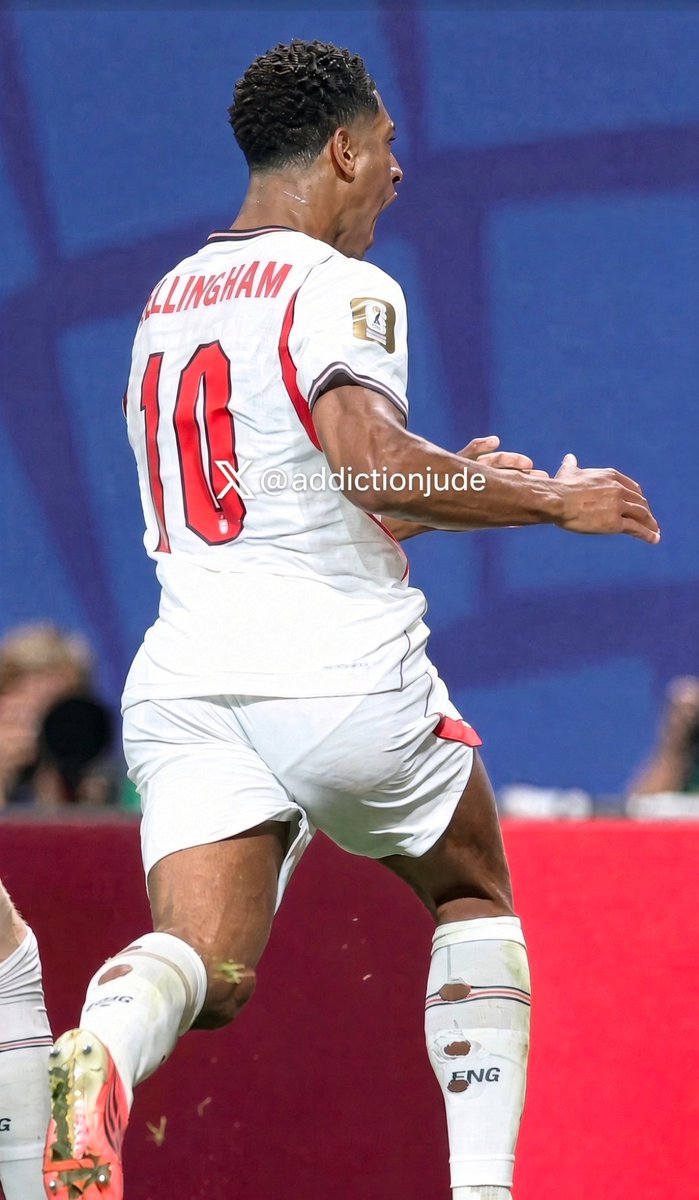 addictionjude's tweet photo. jude bellingham during the england vs. norway wc 2026 match. https://t.co/cPIsoXRNZQ