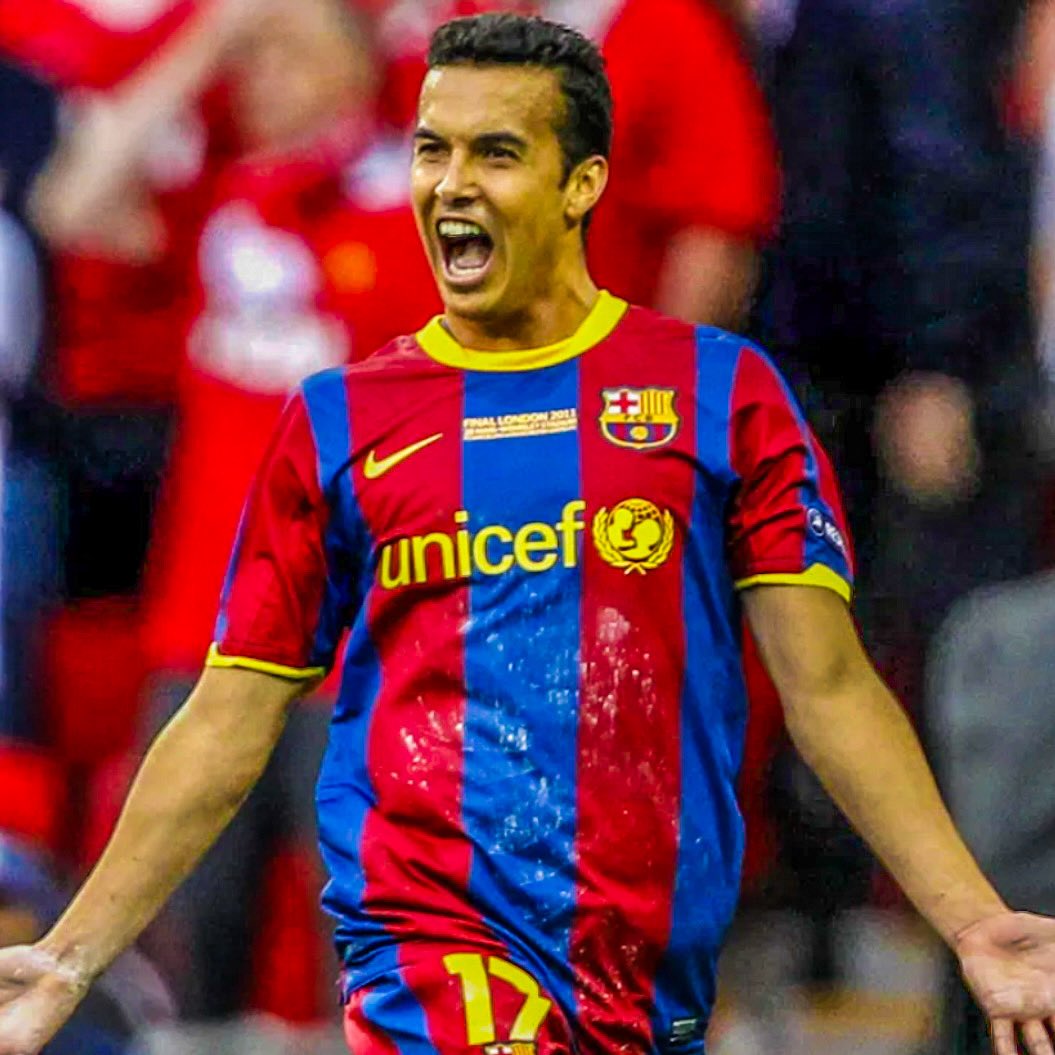 eurofootcom's tweet photo. 🚨🇪🇸 𝐎𝐅𝐅𝐈𝐂𝐈𝐀𝐋 | Pedro (39) has RETIRED from football. 👋 

A senior career which lasted 23 YEARS. He won 26 trophies and registered 338 goal contributions in 859 appearances. ✨ 

What a career. Respect to Pedro! 🫡❤️ https://t.co/F6dJRUw9EF