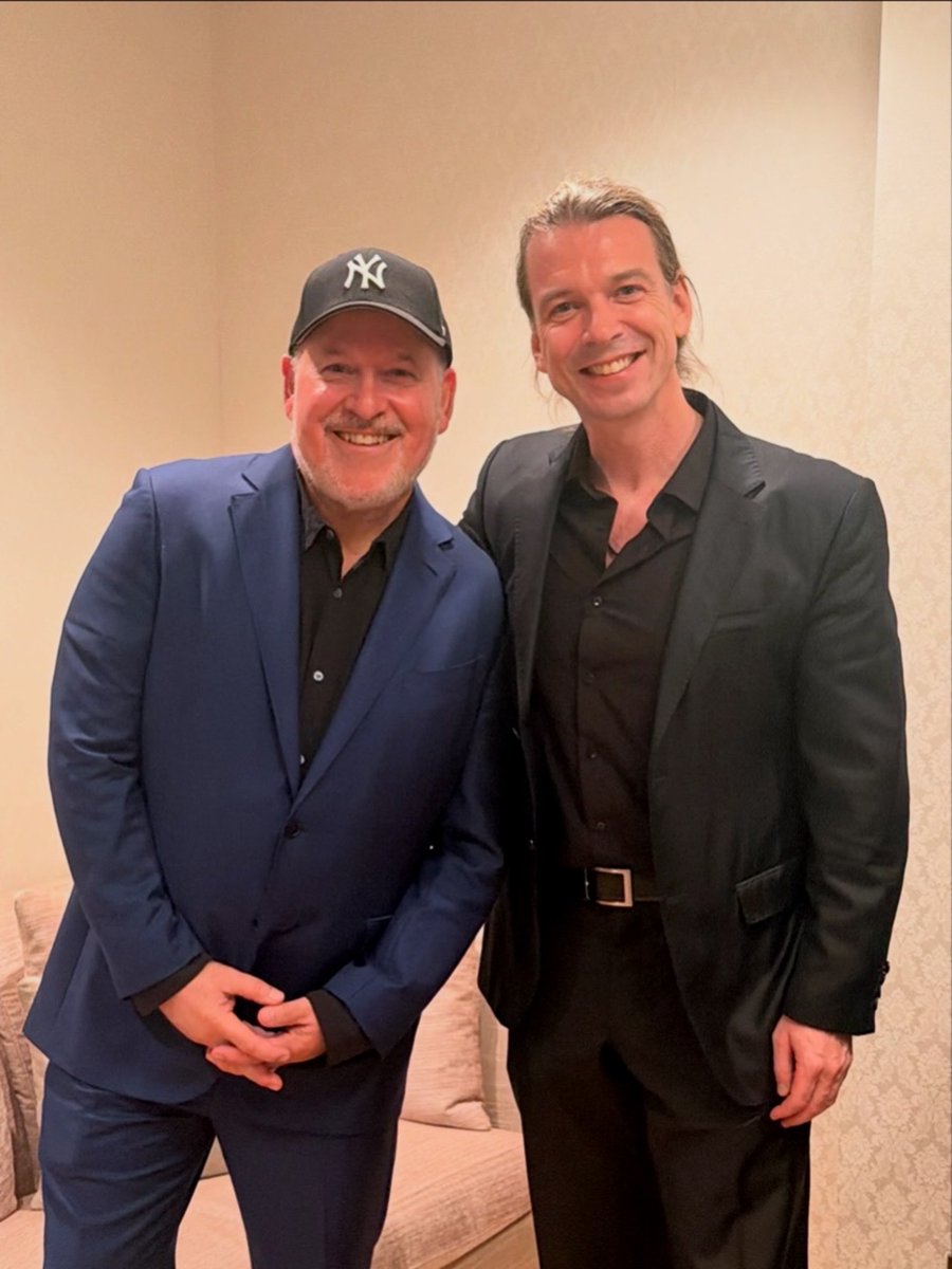 matekamaras1976's tweet photo. On October 6, I went to see This Is the Moment! at Suntory Hall, celebrating Frank Wildhorn’s 25th anniversary in Japan. What a wonderful evening.

My dear friend Kanji Ishimaru (@team_kanji) performed beautifully, and Akihiro Shiota conducted the magnificent orchestra. Congratulations to the entire cast!

Most of all, I was so happy to see Frank again. Thank you to Michael Staringer, my longtime friend and Frank’s manager, for making our reunion possible.

The programme included a timeline of Frank’s work in Japan. There was MITSUKO, the musical about Mitsuko Aoyama and Austrian diplomat Heinrich von Coudenhove. Toko (Kei Aran) and I played the two leading roles, and there was even a photograph of us. Seeing it brought back so many memories.

In 2010, I played Heinrich in the Frank & Friends / MITSUKO concert in Japan. I was supposed to sing in German, but director Shūichirō Koike asked me to learn “Love Transcends Borders” in Japanese. I had only twelve days.

I practised like crazy, but on the day of the concert, I still needed my notes. I asked to hold a small card onstage, but the producers said no: if I wasn’t sure, I should sing in German.

“Okay, then there’s no turning back,” I thought.

As the introduction began, I took a deep breath backstage and told myself, “Until now, I couldn’t do it—but tonight, I will.”

I walked onstage and sang the entire song in Japanese for the first time, without a mistake.

Afterwards, Frank told me I had done a wonderful job. He said a full production of MITSUKO was planned for the following year and wanted to support my dream of joining the Japanese cast.

In 2011, I became Heinrich in the world premiere of MITSUKO—my first leading role in Japanese. It was one of the most unforgettable experiences of my life. The choices I made and the commitment I gave to that production, amid the earthquake and tsunami that struck Japan, connected me to Japan forever.

Looking back on Frank’s extraordinary career, I feel deeply honoured to have been part of his story through Frank & Friends and MITSUKO.

Thank you, Frank. I will never forget what your belief in me made possible. I’m so grateful we could see each other again.

#ワイルドホーン日本初演25thコンサート