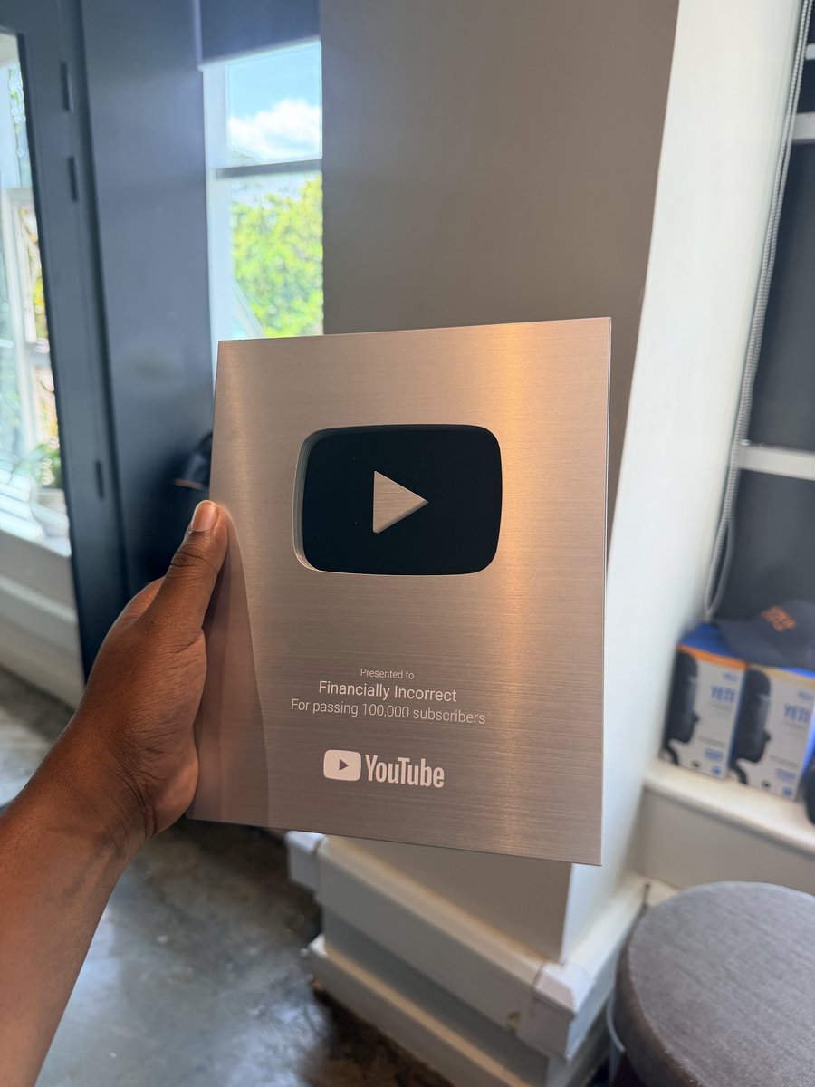 FinanciallyInc's tweet photo. We did it guys! It took us 1,202 days to get to 100k subs. Thank you to everyone who listens to us 🙌🏿 https://t.co/gPrzYADrvO