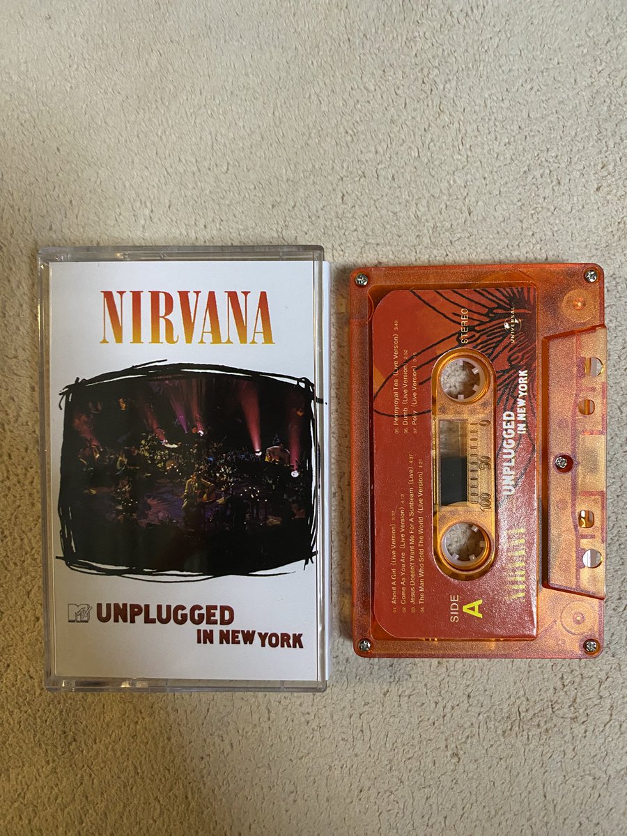 BLK_Guitars's tweet photo. #MyNewTape（5）

NIRVANA

『MTV UNPLUGGED IN NEW YORK』

15歳の頃 何度も何度も聴いた音源を改めてカセットテープで📼🎧

#NIRVANA
#KurtCobain
#MtvUnplugged
#CassetteTape
#Cassette
#カセットテープ
#カセット
#LoFi https://t.co/wxw23tBzXH