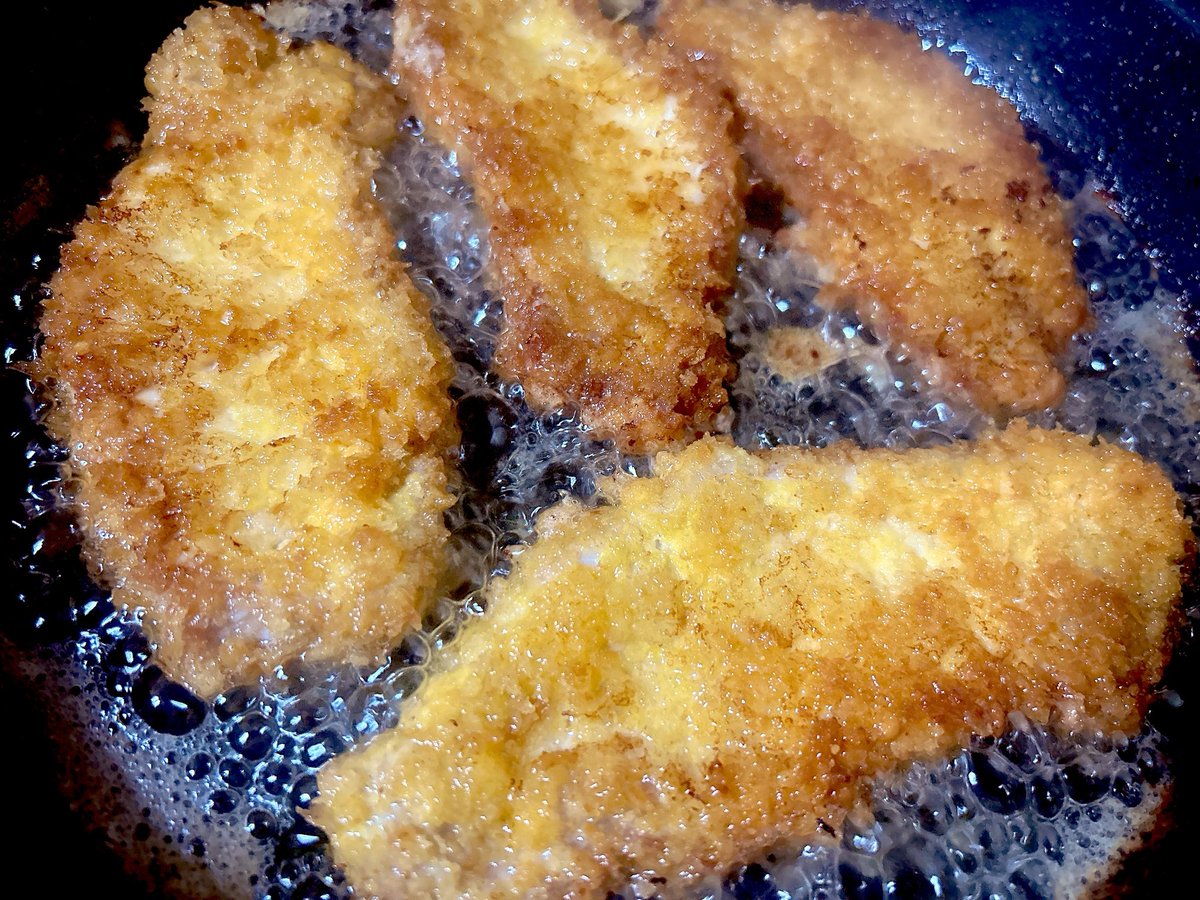 g3_bm's tweet photo. ソースカツ丼🐖 https://t.co/C53UhbKwa1