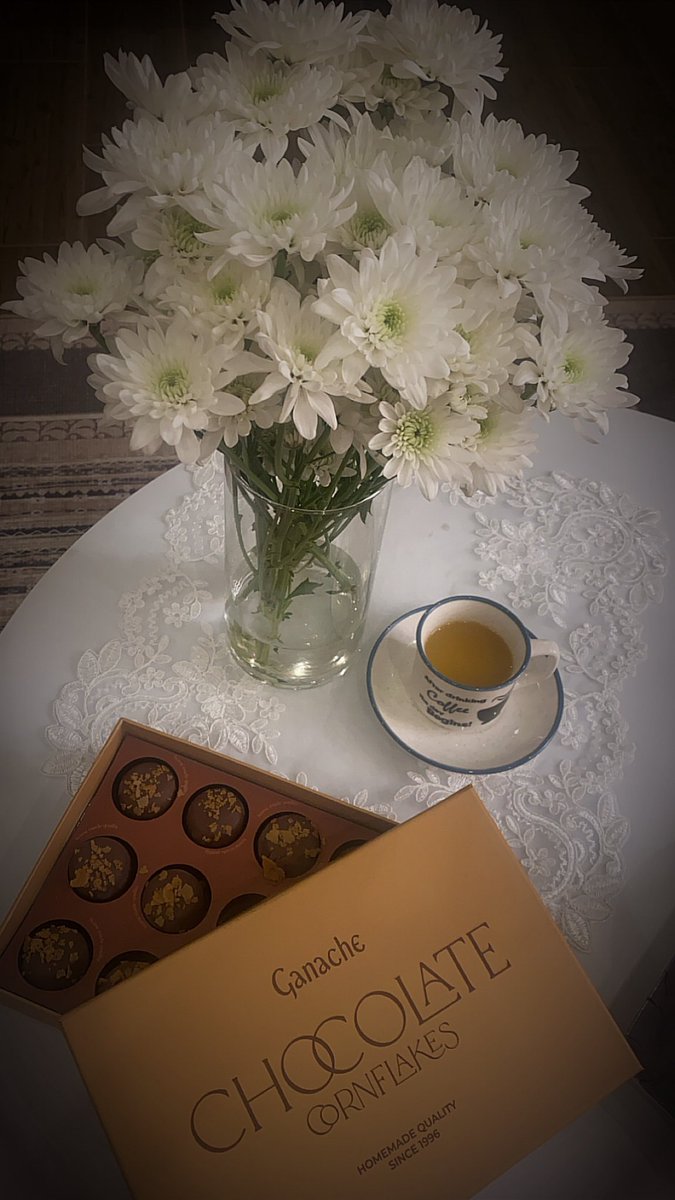 MoonRoezz's tweet photo. العُقول الناضِجة مُغرية...👍🏻🤍

#مساء_الخـير https://t.co/7BOq4aKJy5