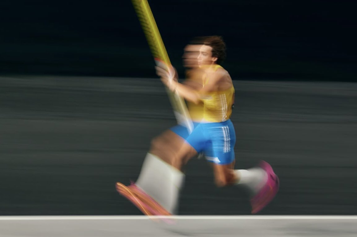 voshans's tweet photo. Sportfotografie ís kunst…

(Foto Mattia Ozbot) 

#atletiek #UltimateChampionship
#Budapest #athletics  #fotografie 
#photography #WorldAthleticsUltimate
#ArmandDuplantis #Duplantis https://t.co/4u9jKo1SbO
