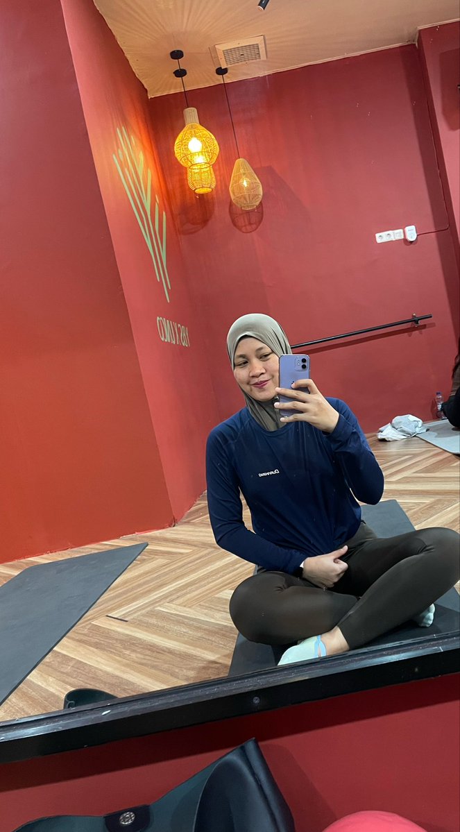 anggraeniDAR's tweet photo. hai hai hai , yuk bisa yuk turun lagi 5 kg yok 🥰 https://t.co/4jFc40kCH2