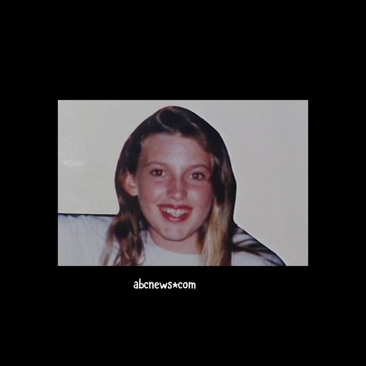 vegananthro_'s tweet photo. Rhianna Barreau vanished on 07 Oct. 92’ in Morphett Vale South Australia. She has not been seen since, someone knows something that could help solve this case. #onetip #missingperson #rhiannabarreau https://t.co/ZAXZGTchhA