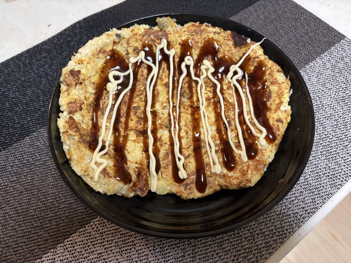 HAKATA0205's tweet photo. 夜ごはん。

キャベツ焼き
えのき
あ��り
卵
木綿豆腐

#ダイエット飯
#ダイエット
#簡単
#カロリー計算はしない
#大体でいい https://t.co/Jp8QWC7dlo