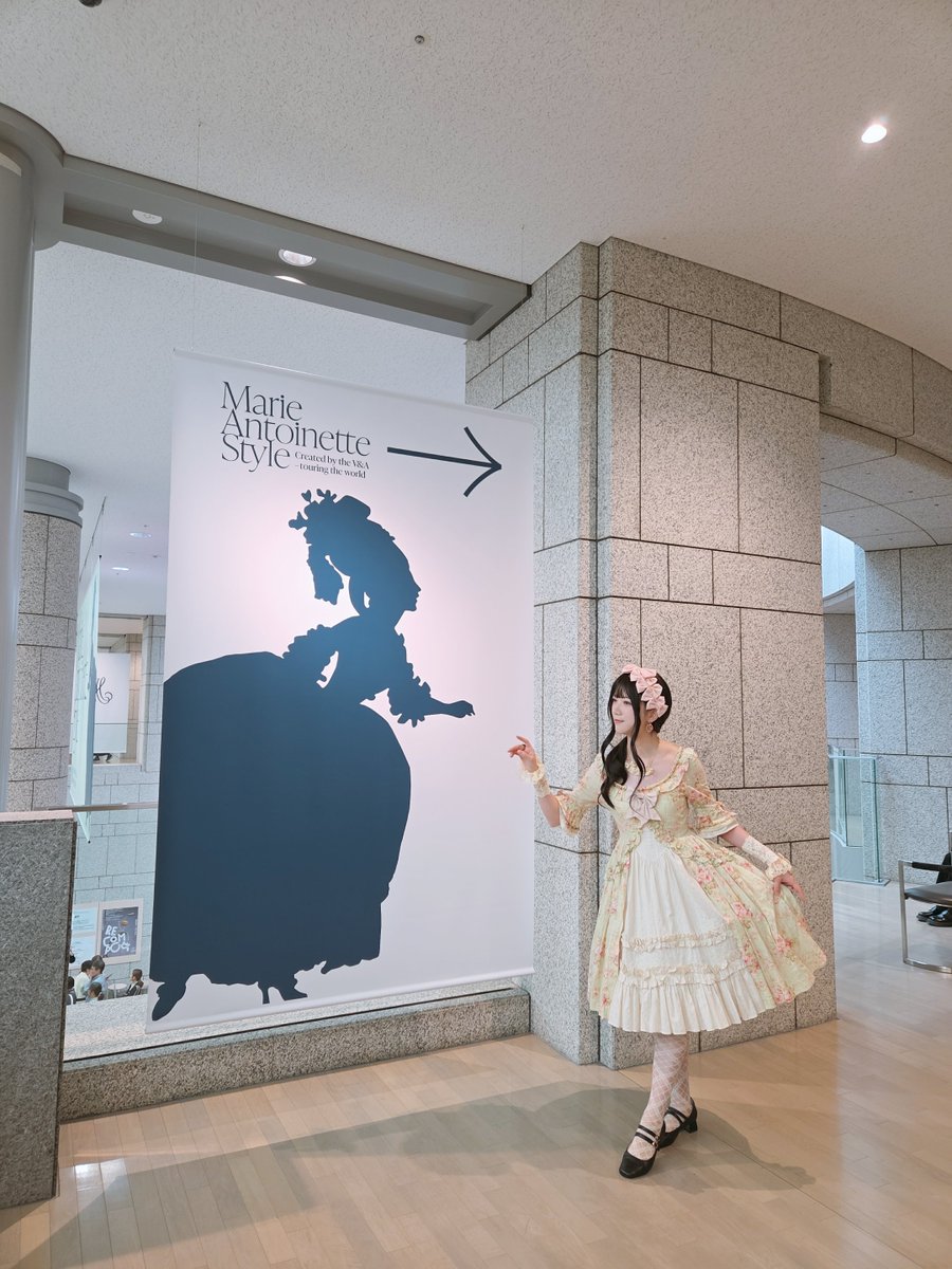 teiga204's tweet photo. ロリータ全員が憧れているあの展覧会
🎀
#marymagdalene
#メアリーマグダレン
#ロリィタ #ロリータ
#クラロリ #ロリィタさんと繋がりたい #ロリータファッション https://t.co/MN5Wsn6KOg