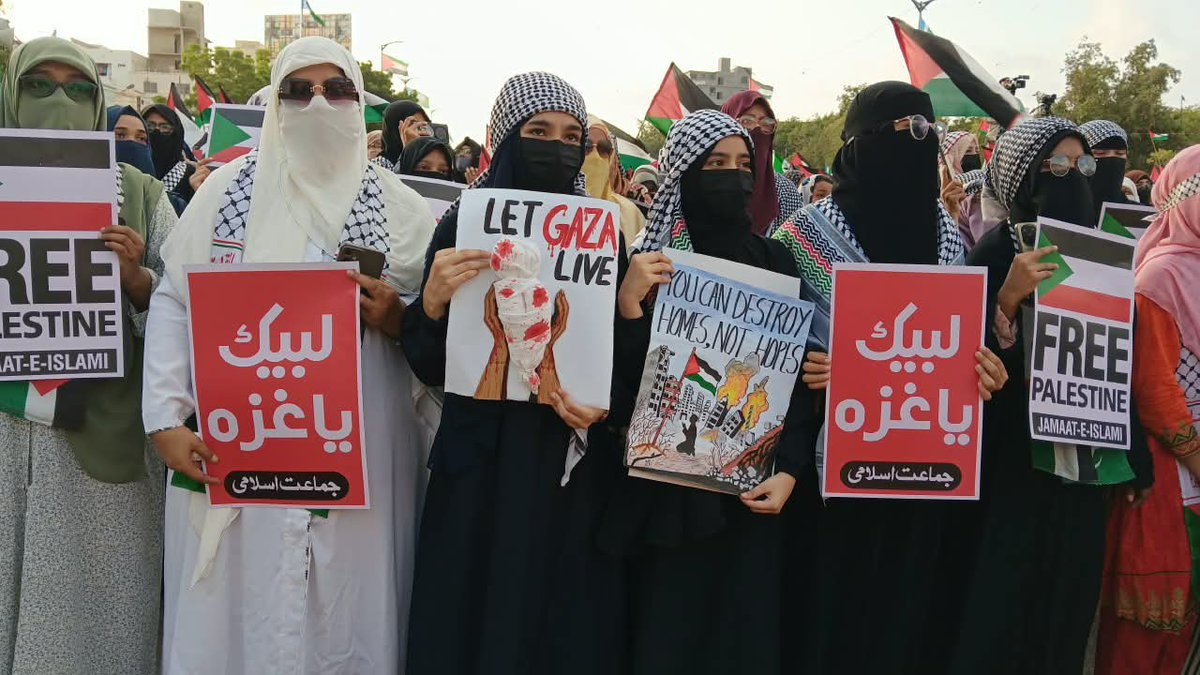 Mushtaqjiy's tweet photo. لبیک یا غزہ لبیک یا غزہ 
Free Palestine
#NeverForgetGaza https://t.co/Bju185NK0B