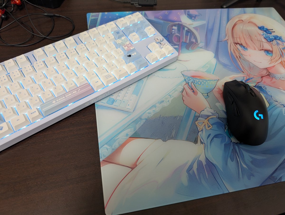 masape22's tweet photo. キーボード届きました
箱から作りが良すぎてワクワク感半端ないね https://t.co/VnOr8yu8gr