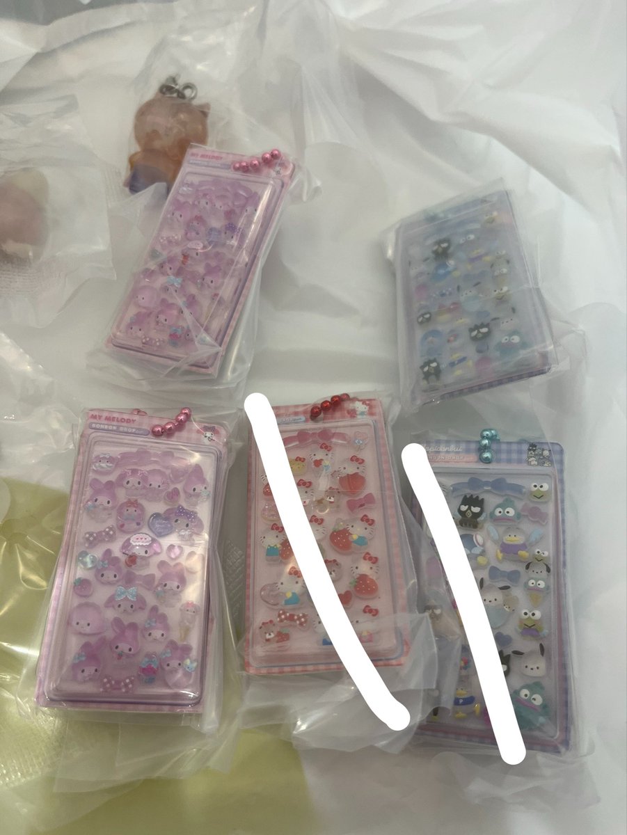 cimostbami45's tweet photo. サンリオ ボンドロチャーム2 交換

【譲】
マイメロディ×2、はぴだんぶい、1弾シナモロール(シナモン)、はぴだんぶい

【求】
今弾シナモロール×2(最優先)、前弾クロミ https://t.co/c2y4Xa6fZv