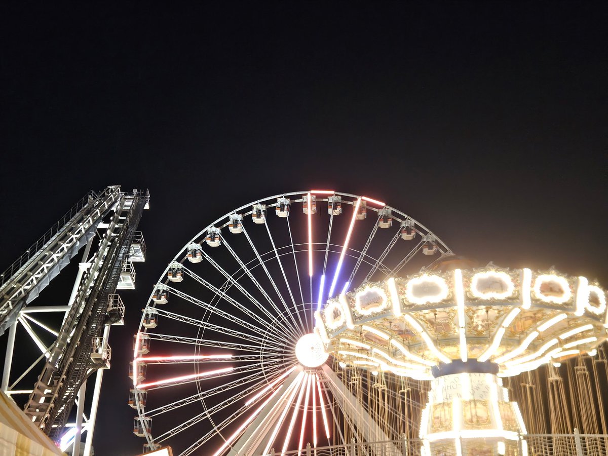 Savannah_01228's tweet photo. #AlphabetChallenge #WeekNforNeon
Wildwood, NJ
August 2026 https://t.co/rCgbE2EaKD