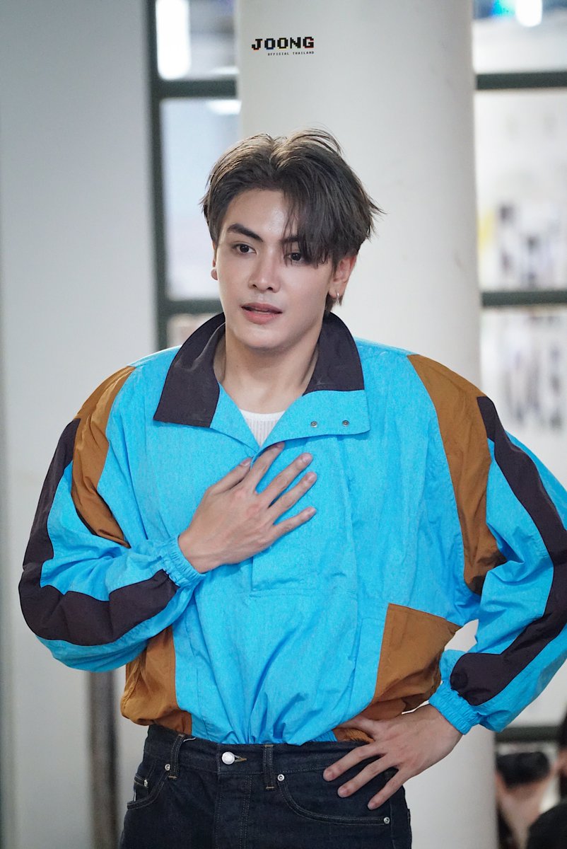 JoongOfficialTH's tweet photo. ความคิดถึงหน้าตาแบบนี้ 🥹

JASPER CONCERT PRESSTOUR

#Flex1045xJASPERCONCERT 
@ChenRcj #จุงอาเชน #JoongArchen https://t.co/5eSKWKZeIE