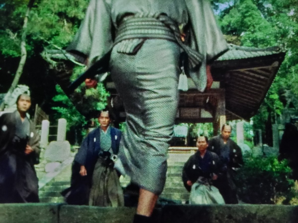 FYxsLyZlXs56281's tweet photo. この…後ろ姿は…

（お尻とか見てない決して）

大岡様！素敵🥰💓 https://t.co/r5cKqVvZZI