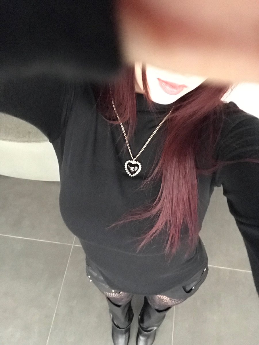 ChiquitaMknRP's tweet photo. 🖤

#BABYMONSTER #CHIQUITA #ROLEPLAY #RP https://t.co/TXLu8Ilu3M