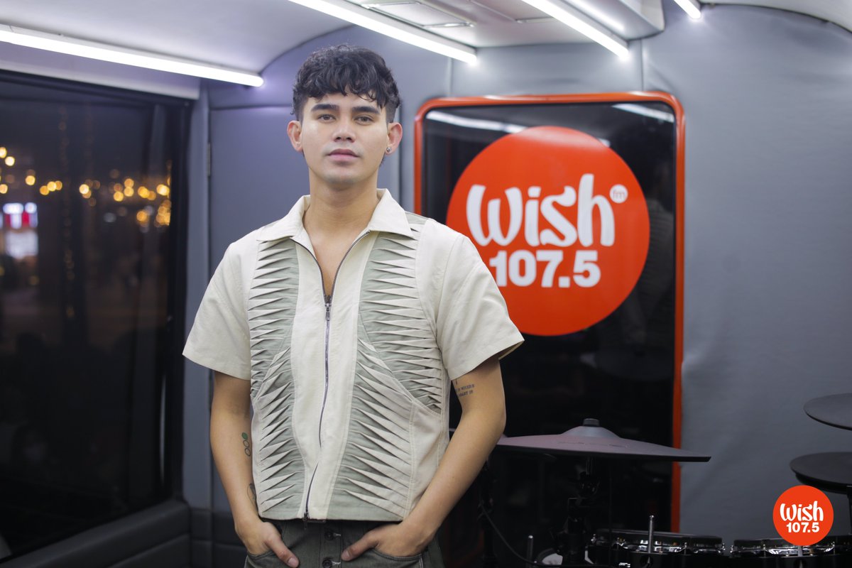wish1075's tweet photo. On his comeback Wish Bus guesting this evening, @InigoDPascual delivered his latest single, "Pagdating ng Panahon." https://t.co/yTyy30TjF4