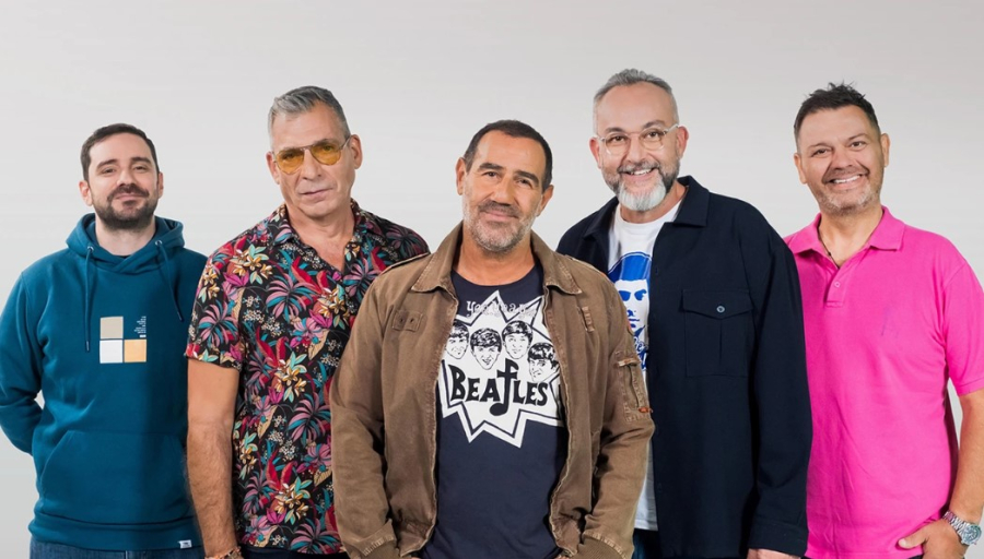 RXRqdEgogik2Z9P's tweet photo. 'Λόγους αρχής' επικαλούνται οι Ράδιο Αρβύλα για τη μη συνέχιση της εκπομπής τους στον Αντέννα.
Ποιοι είναι οι λόγοι αρχής;
Το Μαξίμου απαίτησε από τον Αντέννα να πάψει η σκληρή κριτική από την εκπομπή!!!
Ο Μητσοτάκης είναι ο πιο δειλός και ταυτόχρονα ο πιο πρόστυχος πρωθυπουργός που είχαμε ποτέ!!!