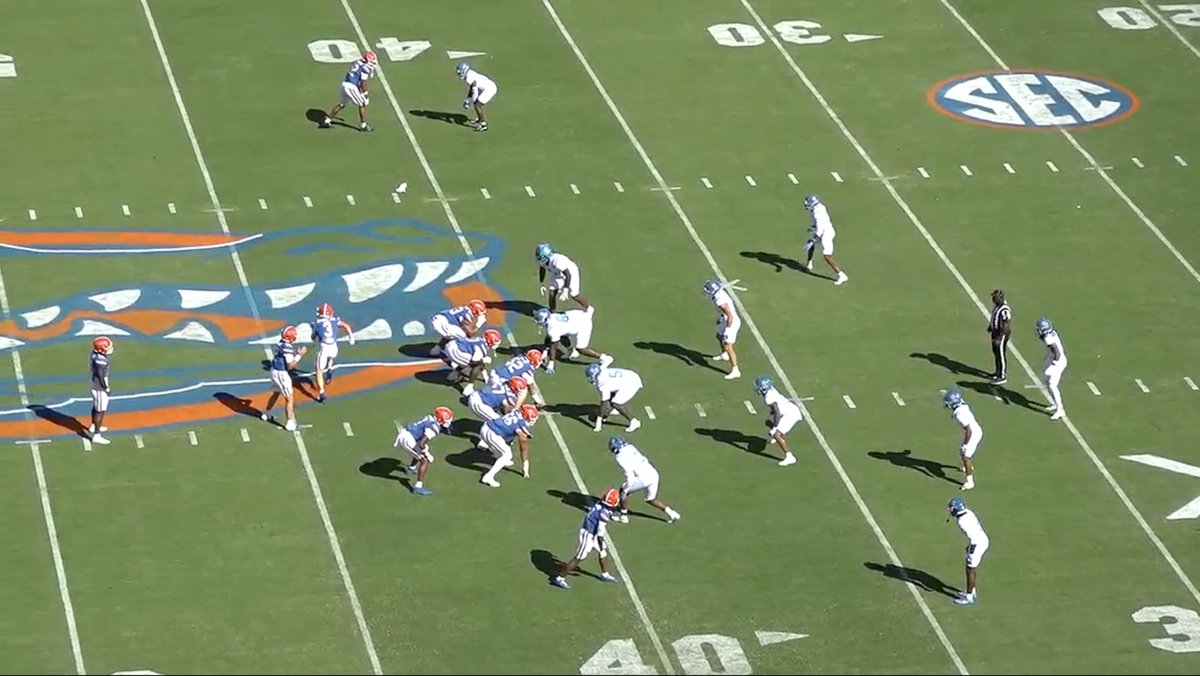 dbtips101's tweet photo. Missouri’s defense lining up against Florida’s offense vs Ole Miss’ defense lining up against Florida’s offense…. What do you notice? https://t.co/gWYw7nmeW5