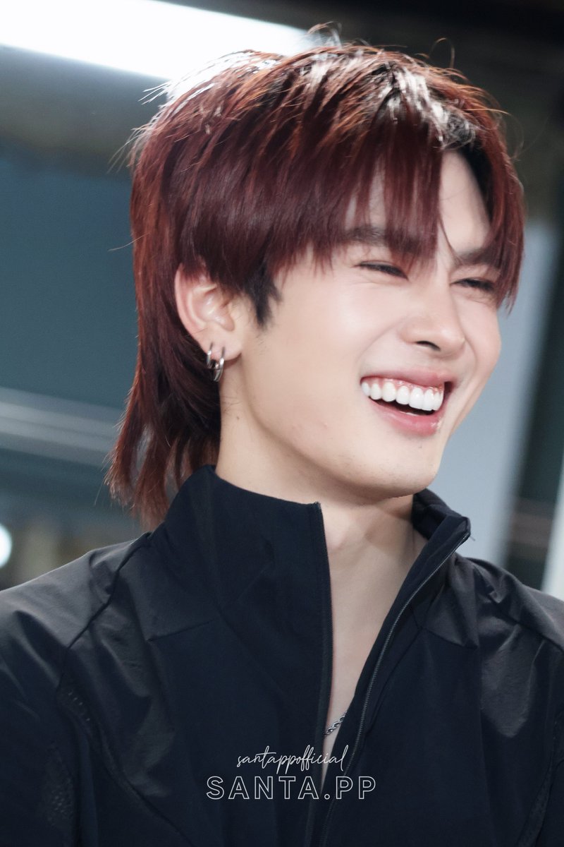 SantaOfficialTH's tweet photo. รอยยิ้มชูชุบใจ

JASPER CONCERT PRESSTOUR

#Flex1045xJASPERCONCERT 
#Santapp #JASPERCONCERT https://t.co/S88LPtO5pq