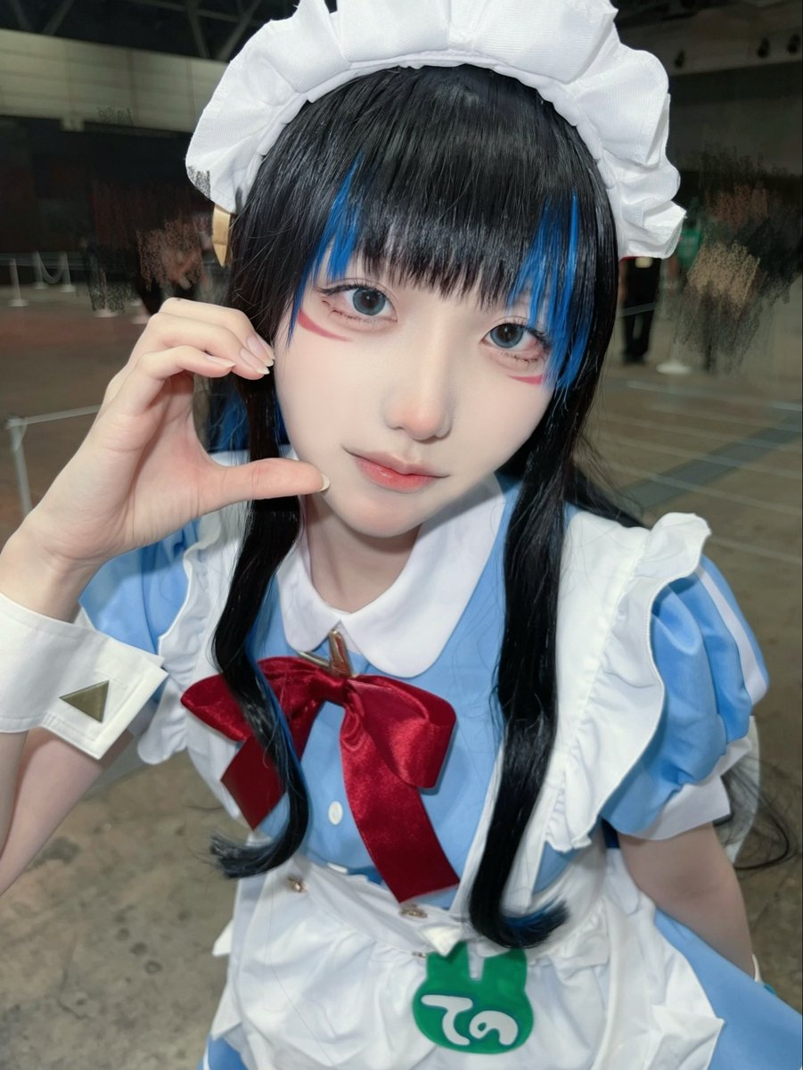 tmyr0_0's tweet photo. メイドテノチ~🎀 https://t.co/5uqGTENmmH