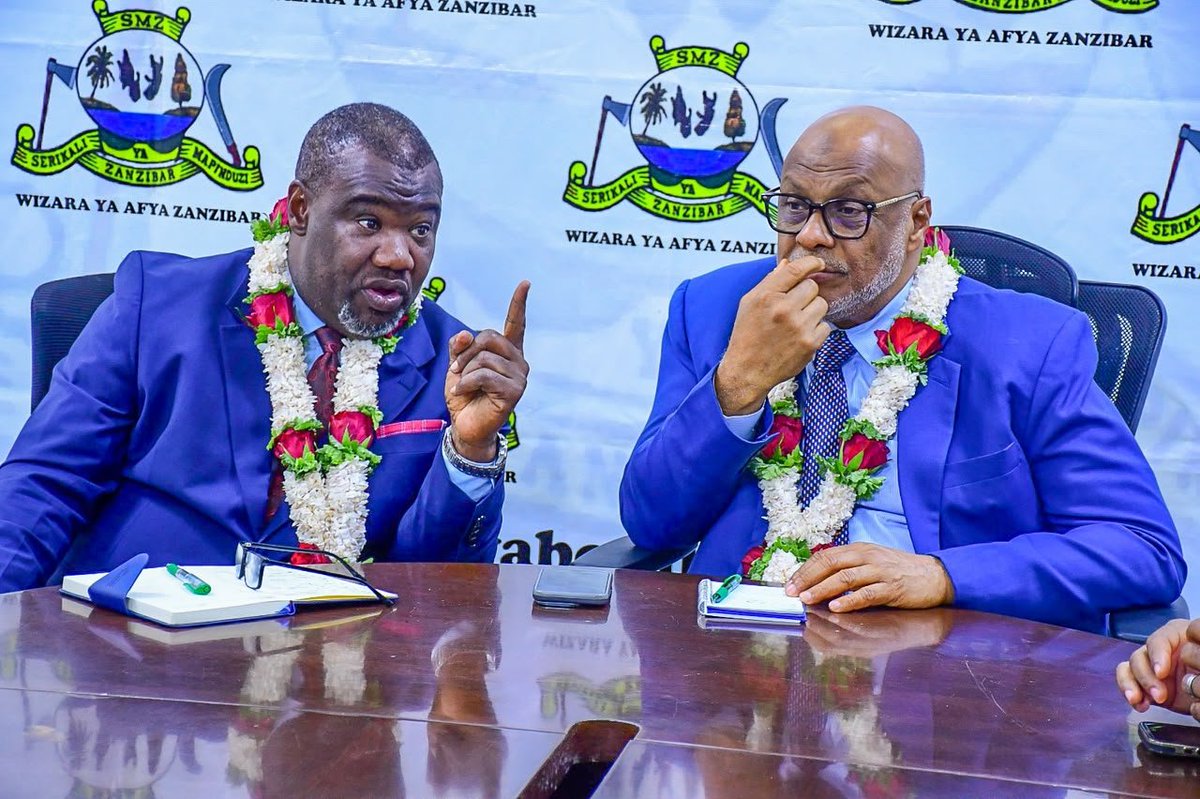 mohznz1's tweet photo. WAZIRI wa Afya Zanzibar, Nassor Ahmed Mazrui, amewataka watendaji na wafanyakazi wa sekta ya afya nchini kuimarisha ushirikiano, uwajibikaji na mshikamano katika kutekeleza majukumu yao, ili kuhakikisha wananchi wanapata huduma bora, salama na zinazokidhi mahitaji yao. https://t.co/HKlyNQo95x