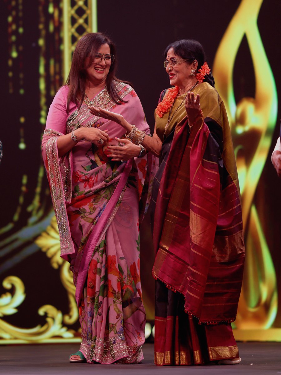 siima's tweet photo. Bharathi Vishnuvardhan and Sumalatha share a warm and heartfelt moment on the SIIMA 2026 stage, bringing together grace, affection and timeless memories.

@sumalathaA

#NEXASIIMA2026 #SIIMA2026 #BharathiVishnuvardhan #Sumalatha #CinemaLegends #SouthCinema https://t.co/TSdLUhz0Jd
