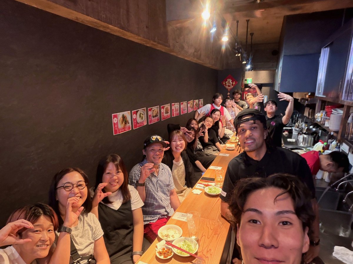 Paisa_010's tweet photo. 新刊表紙、可愛いのとえっちなのどっちにしようかなって思ってたけど、
ベルベットP Pにするからえっちな表紙にします https://t.co/tQ4p1Hhbv1