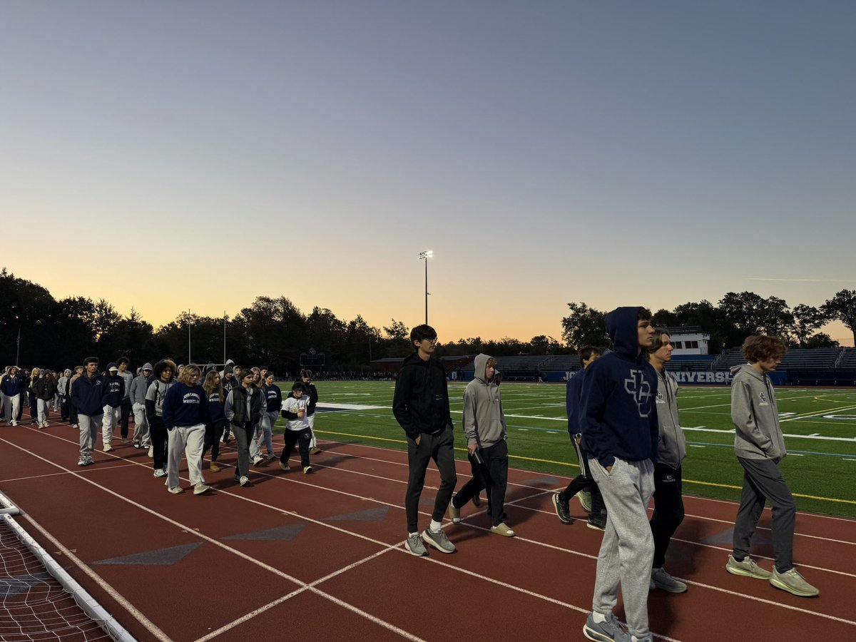 jcusports's tweet photo. Beautiful morning for the annual SAAC Mental Health Walk!

Doing the important work of shining a light on mental health 💙💛 https://t.co/MU1UUoM5y6