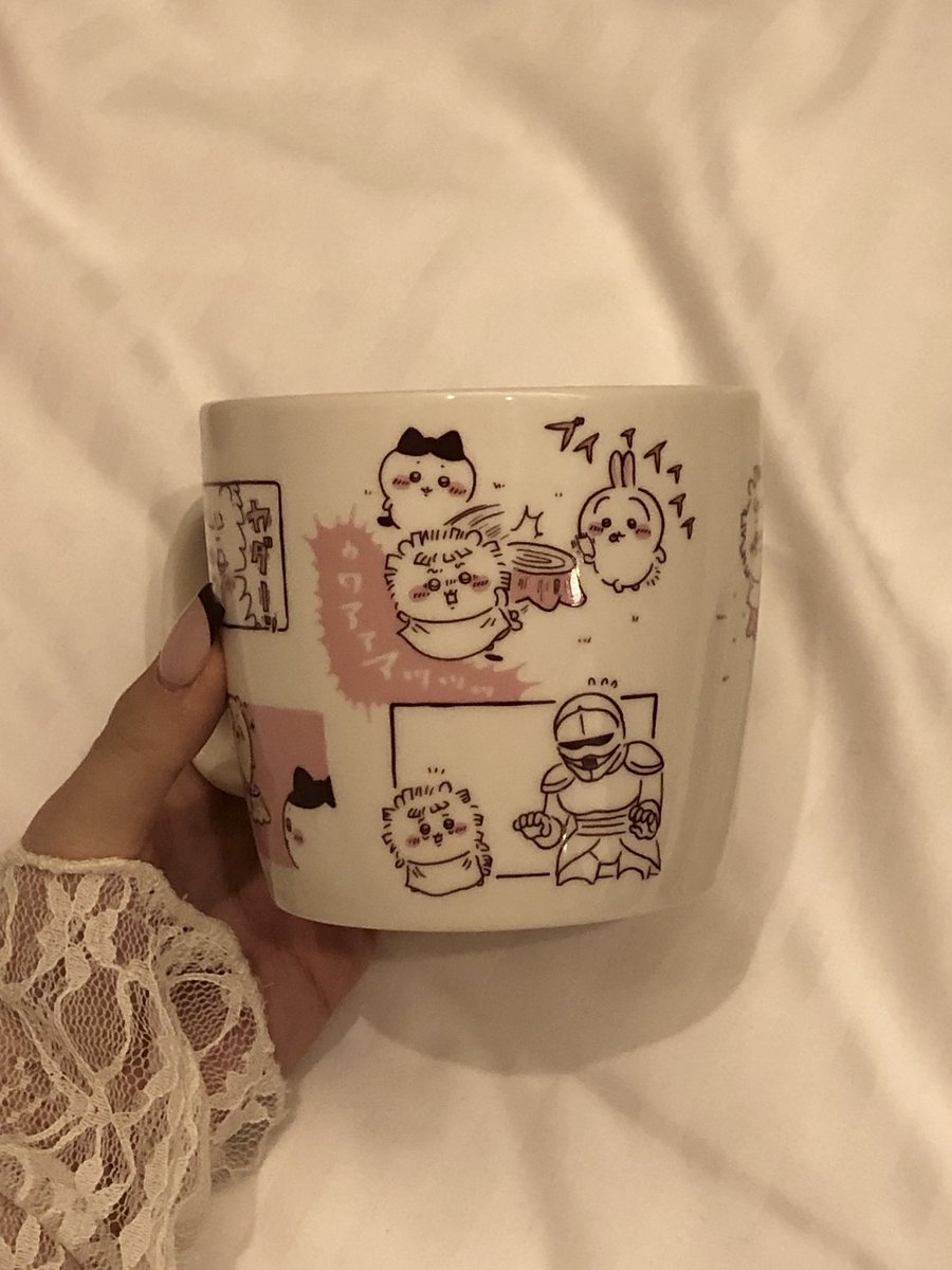 ssoonnga's tweet photo. 내가 일본 가서 산 것 중 젤 맘에 드는거 

산발 치이카와 컵 !! ☕️

머리 잘리는 장면이 다 들어가 있고 박스도 너무 귀여움 .. ㅠㅜㅜ 
진짜 너무너무너무너무너무너무너무귀여워!!!!!!!!!!!! https://t.co/s6nDppHrY4