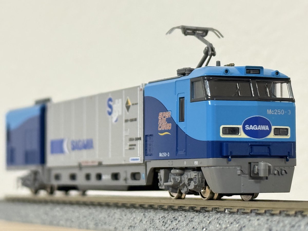 ef58tubame's tweet photo. 1番カッコいい"電車" https://t.co/ncoBdzymIq