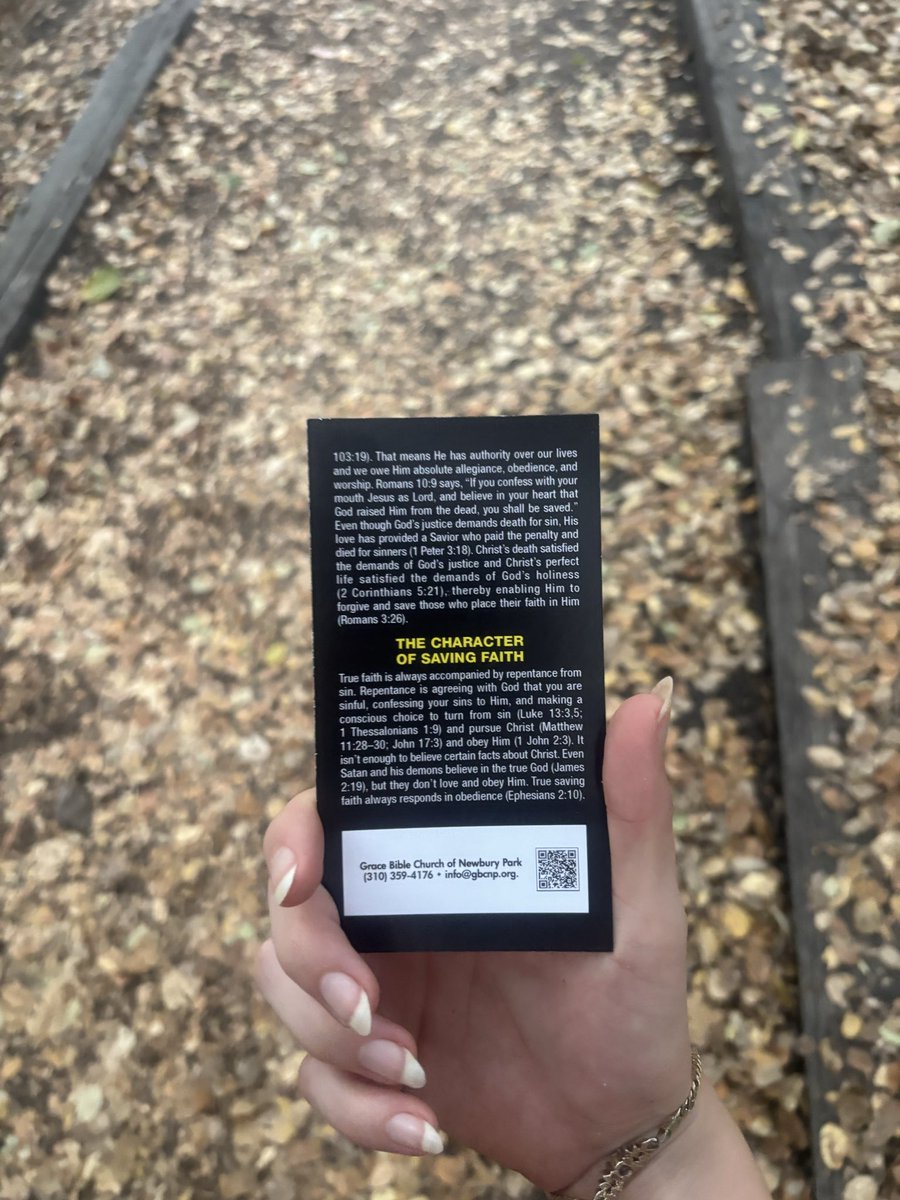 syxexxe's tweet photo. Being an adult content creator actually led me to God &amp; celibacy 

A week after I started my Hidden account I actually completed lost all desire to hookup w anyone for fun and lost all interest in ever finding love. Was recording freaky fuzzy vids and got served scripture. https://t.co/Bon085iC2d