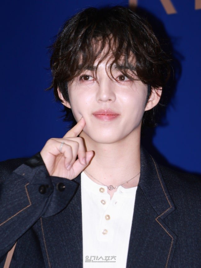 TeamSCOUPS's tweet photo. [EVENT] #SCOUPS at RIMOWA’s Seasonal Color Collection ‘Umber’ and ‘Ultramarine’ Launch in Seongsu-dong | via Ilgan Sports

SCOUPS AT THE RIMOWA EVENT
#에스쿱스와_함께하는_리모와
#SCOUPSxRIMOWA
@pledis_17 @RIMOWA https://t.co/LzqWw8lH5l