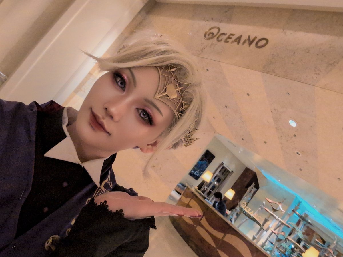 VEGALEO_'s tweet photo. Dハロメモリー
9月27日

👑オチェアーノで晩御飯🍴

#Dハロ仮装2026
#Dハロツイステ仮装
#Dハロ仮装 https://t.co/lESqlPq8ZM