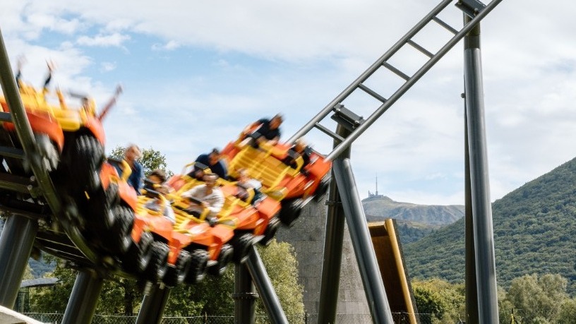BackToTheGEEK's tweet photo. Le Namazu fête ses 5 ans ce week-end ! @Parc_Vulcania
https://t.co/02vYtSE7F9
#parcdattraction #Vulcania #auvergne #volcan #anniversaire https://t.co/uuel0NSsmW