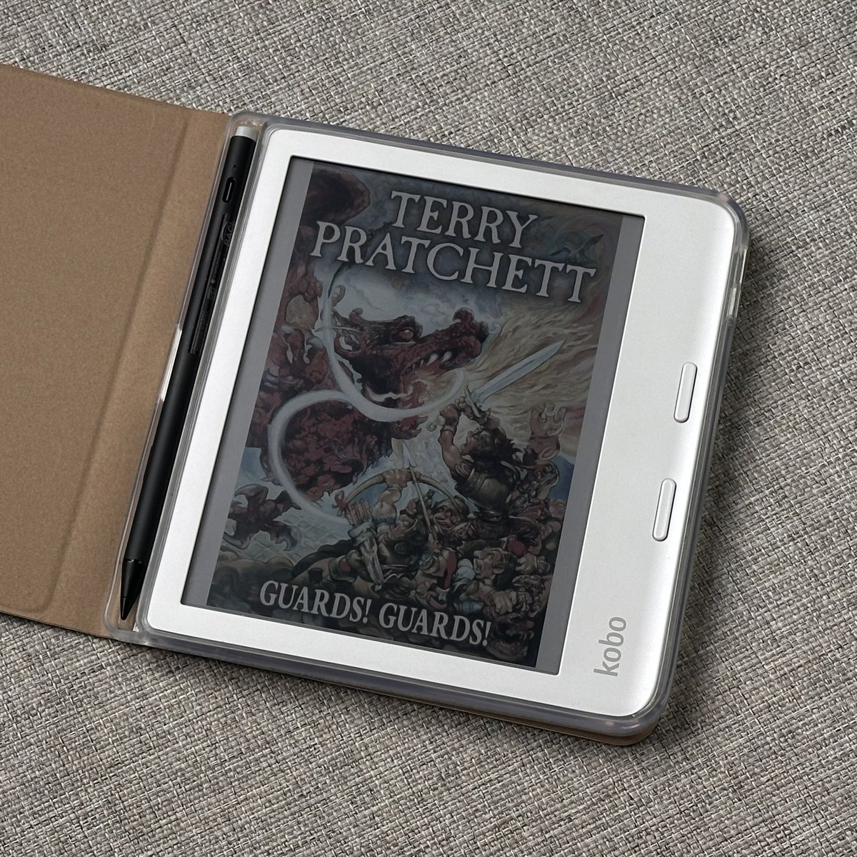 luneillei's tweet photo. new kobo case 🐑 https://t.co/7aVM8WkcJV