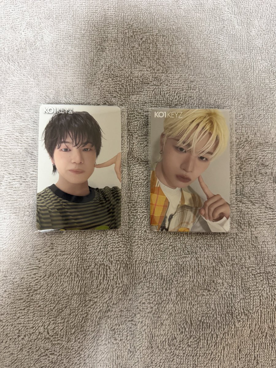 B6bDy's tweet photo. KO1KEYZ CD封入 トレカ 交換 特典

譲　HMVオンライン　照井、杉山
　　通常盤トレカ

求　HMVオンライン　柳谷
　　通常盤トレカ　柳谷>安部

郵送での交換希望です。お気軽にお声がけください🙇‍♀️

 #KO1KEYZ交換 https://t.co/n9yNWyAWqm