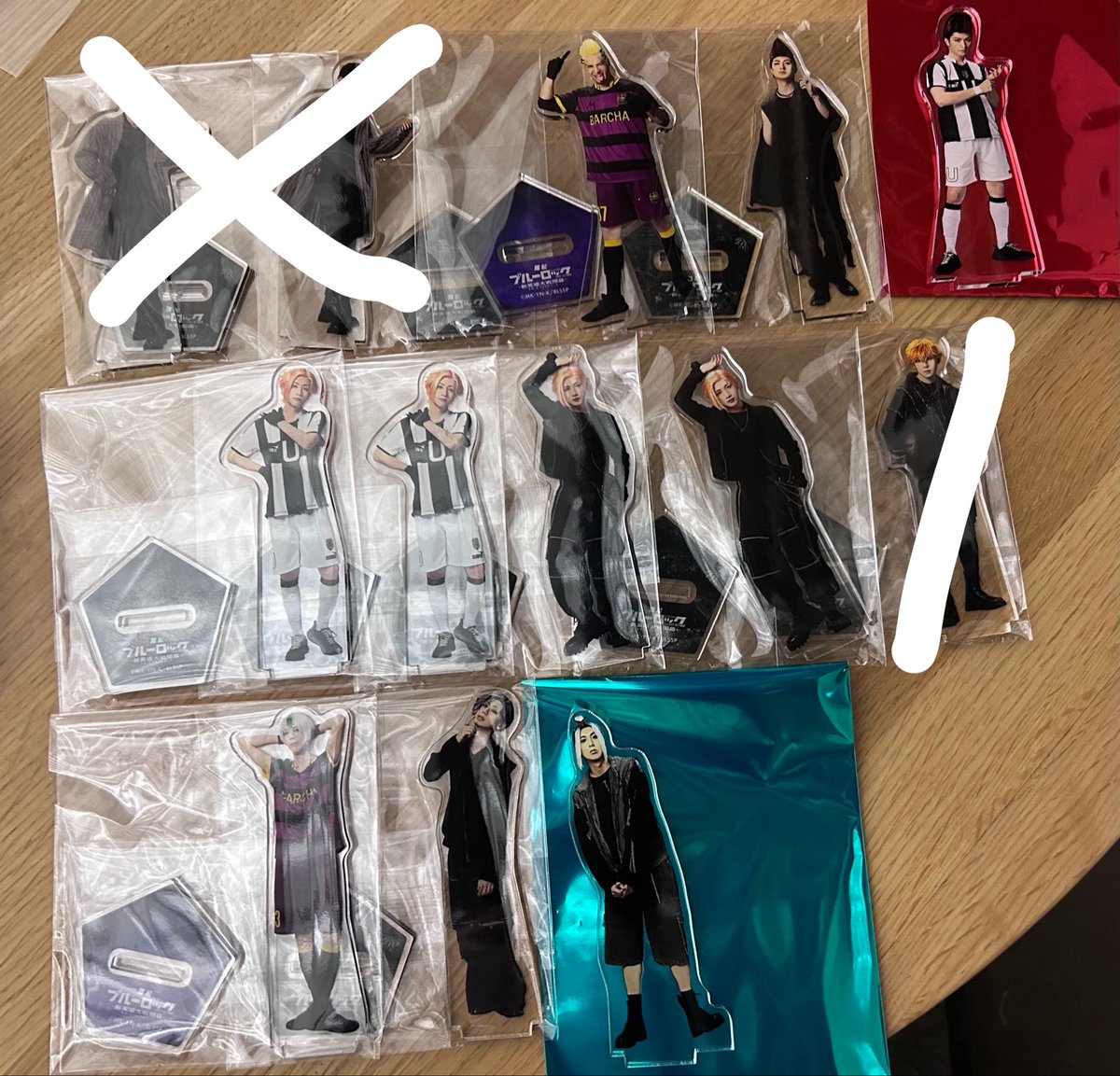kjyms37's tweet photo. 交換譲渡】舞台 ブルーロック ブルステ 5th
譲)潔、⭐︎我牙丸、⭐︎ラヴィーニョ、閃堂、國神、馬狼、⭐︎乙夜、ロレンツォ、ノア、スナッフィー、雪宮、千切
求)特典　凪、玲王
クリカ　凪
アクスタ 凪(両方)、玲王(私服)、カイザー(ユニ)>アギクリス(ユニ)、定価
本日現地手渡し可能→ https://t.co/Gmg08IHxwi