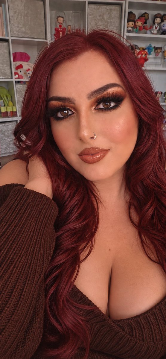 Meganj2109's tweet photo. Anyway… back to being pretty and minding my business 💋😂 Have a good afternoon everyone x

#makeup #makeupartist #selfie #beauty #beautiful #pretty https://t.co/0uj0EbckjE