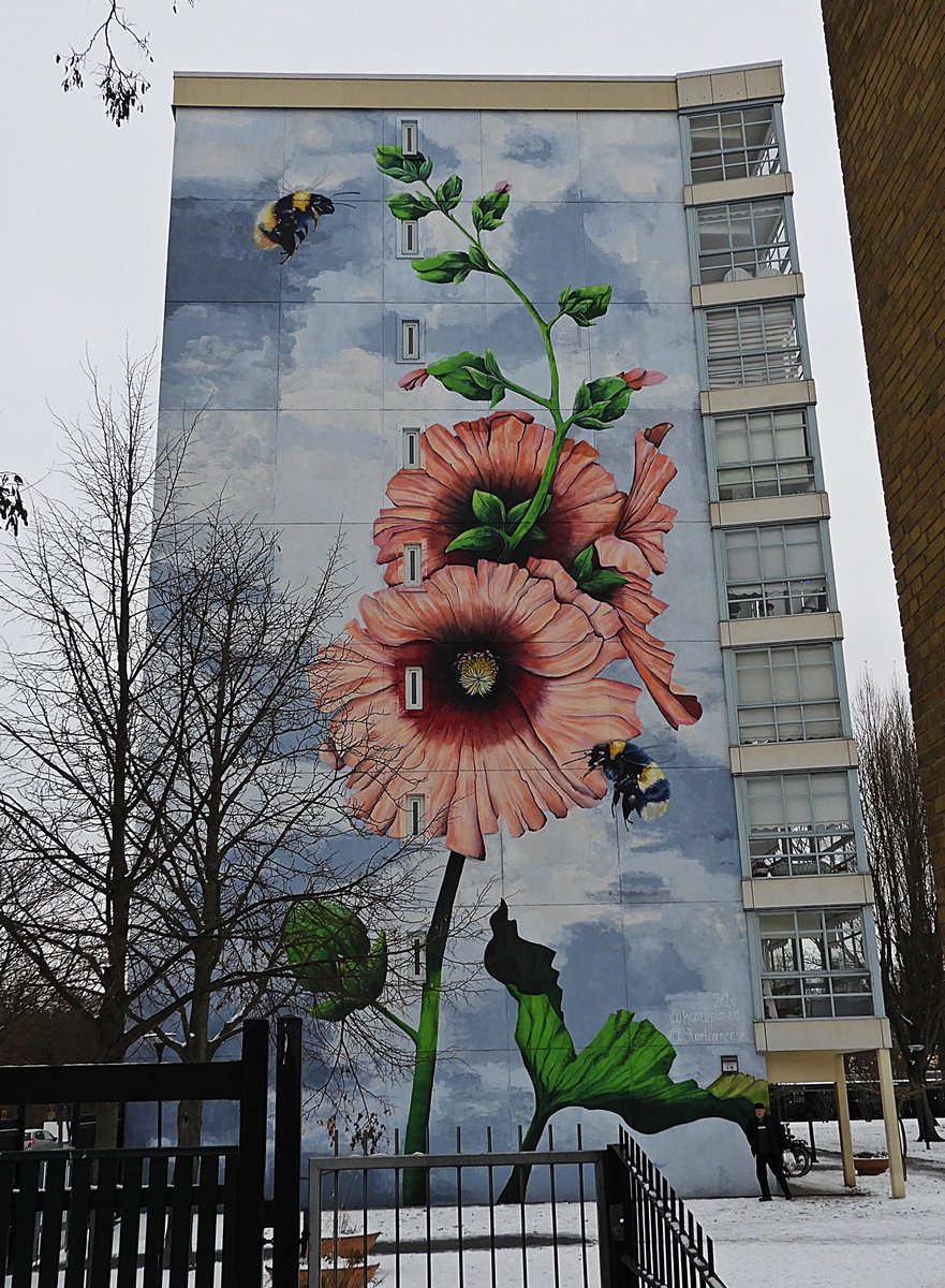 Paula_graffiti's tweet photo. 🧑🏼‍🎨 Korallpionen📍Malmö, Sweden 🇸🇪 
StreetArt 🌸🐝 https://t.co/fXfbaPH6AH