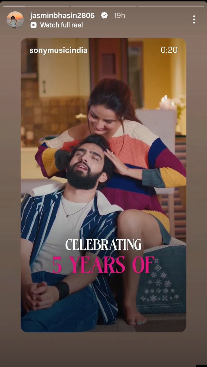 Shreeyya10's tweet photo. Jasmine Bhasin is such a talented actress and a genuinely lovely person. ❤️ The way she carries herself with so much warmth, grace and professionalism is truly admirable. Wishing you lots of love and success, Jasmine! ✨🤍

#AmaalMallik #5YearsOfPyaarEkTarfa https://t.co/VFFwh0LIhK