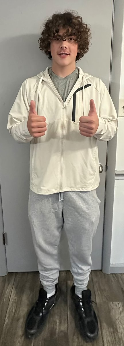 EditsByTaylor's tweet photo. This is my younger cousin, Hayden Allen of Kettering, OH. He's 17 years old. He went missing earlier this week.

Latest info - he was dropped off near 2317 Chickasaw Drive by UC campus and hasn't been seen or heard from since. Please help us find him by sharing! Thank you! https://t.co/tbs8u3hobq