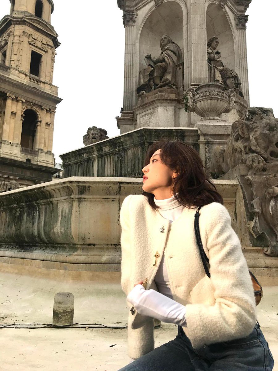 ssunqian's tweet photo. The fun part of having an overseas schedule? Even if the sightseeing is technically still part of work, hahaha. But honestly, I’m already counting it as a little vacation for myself. It’s been really refreshing here. I just wish I could stay a little longer. https://t.co/HR6FSzf6wD
