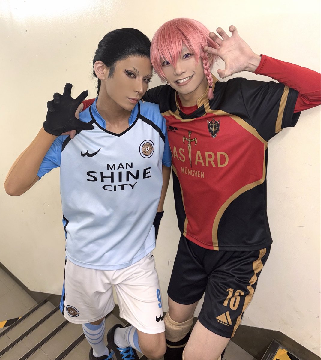 YUUSEI_HIRAGA's tweet photo. 舞台『ブルーロック』5th STAGE
―新英雄大戦開幕―
6日目ご来場ありがとうございました！

今日もとても楽しく素敵な時間を皆さんのお陰で過ごさせていただきました！
明日は一公演よろしくお願いします‼️⚽️
( ฅ•̀ㅁ•́ฅ)
#ブルーロック #ブルステ https://t.co/pe7yLs4OR2