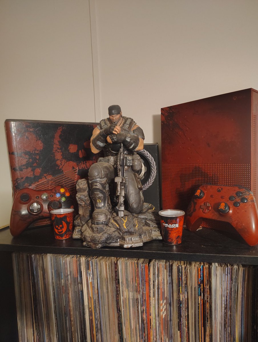pault2531's tweet photo. @GeeksGamersCom Too little too late. It is time to teach these companies we will no longer stand for this. I was about to buy the 300 dollar statue for this game. I love gears of war. But I will not buy a game designed by faggots for faggots. https://t.co/EjDYZnZLL6