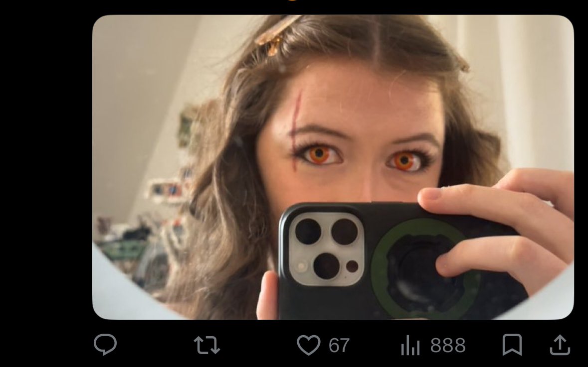 Pixelette22's tweet photo. Right. Who fucking did it? https://t.co/7xZdkXENnL
